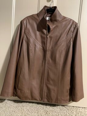 Preston & York Women's Brown Leather Zip-Front Jacket